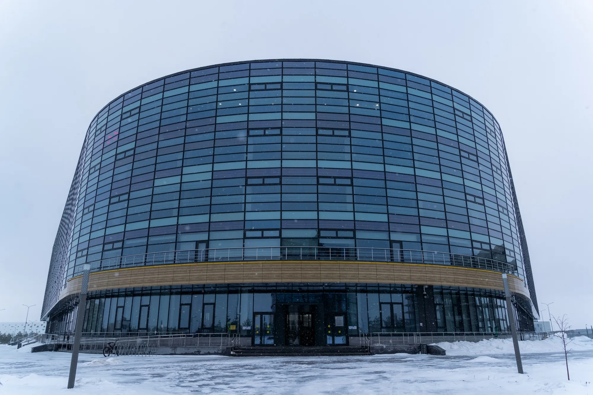 Противопожарные алюминиевые витражи