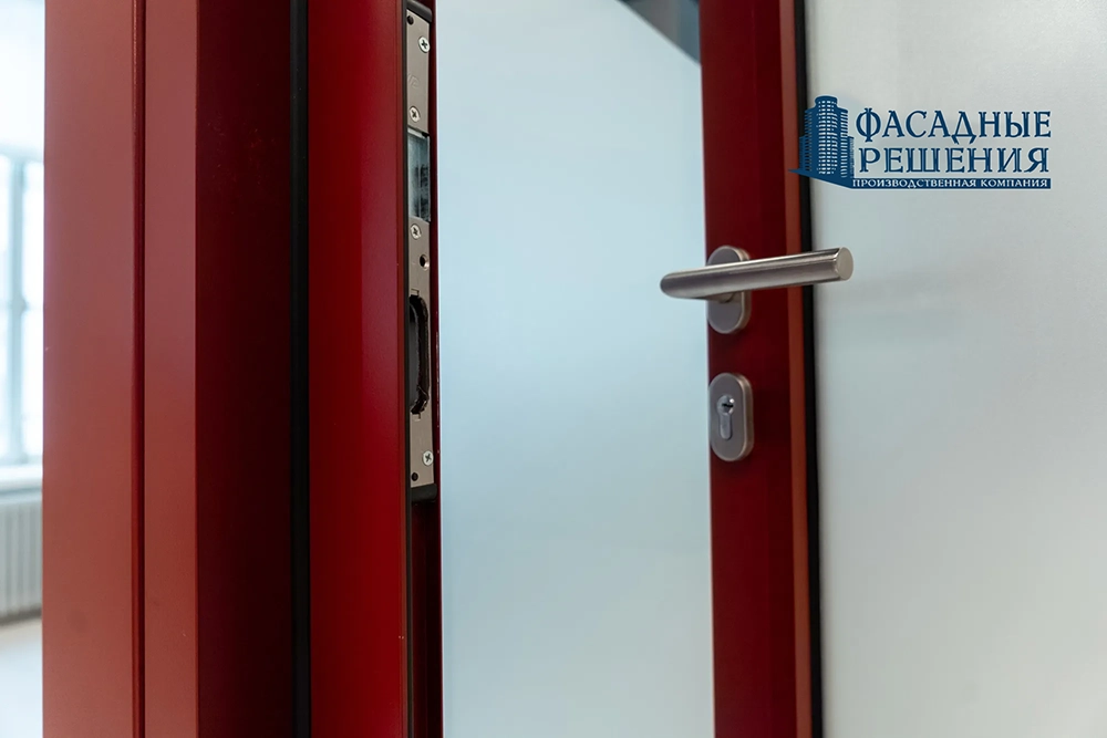 Холодные двери